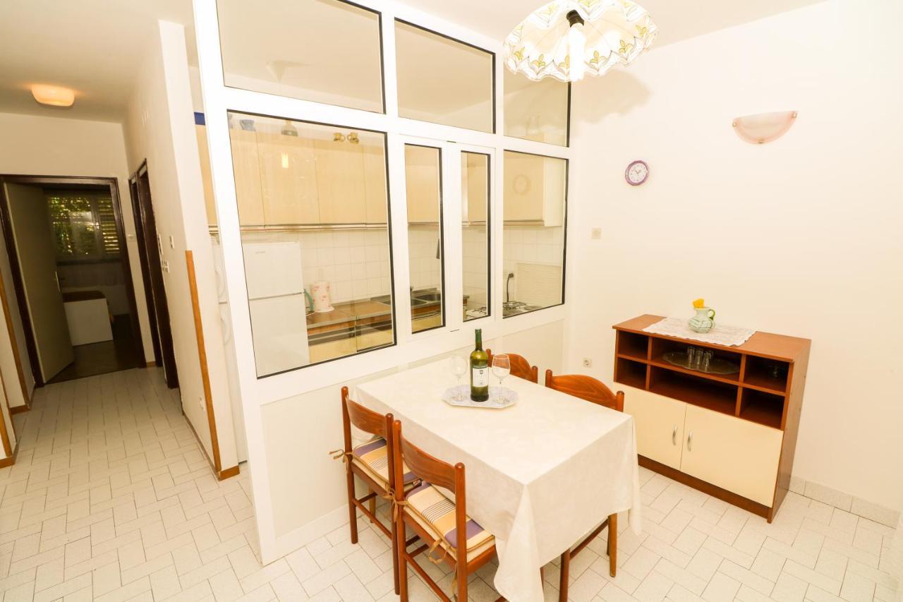 Apartments Magasic With Terrace บัชกา ภายนอก รูปภาพ